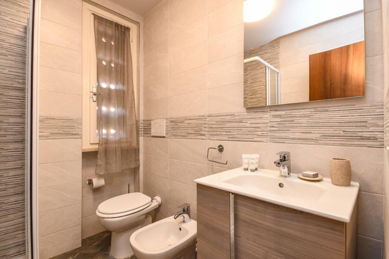 Holiday Sirmione Apartments Exterior foto